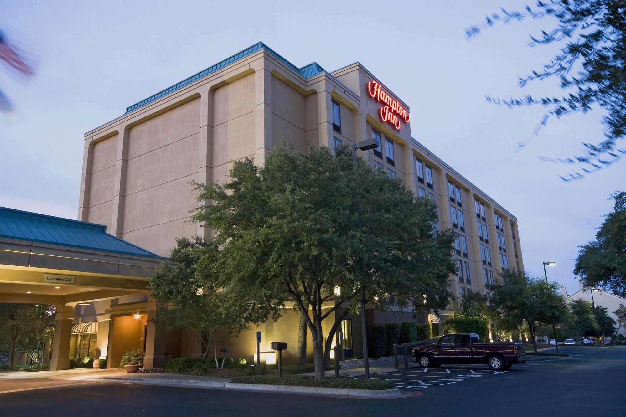 Hampton Inn Austin Nw Near The Domain Extérieur photo