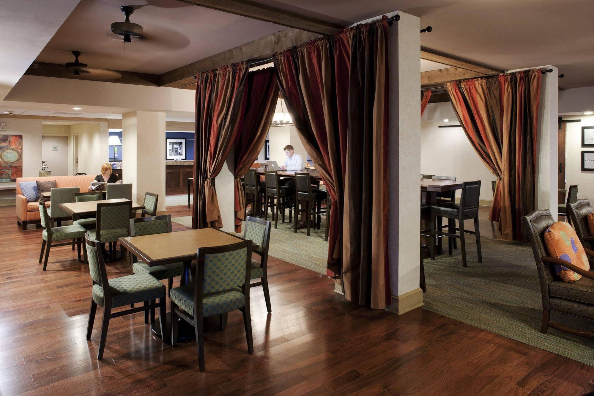 Hampton Inn Austin Nw Near The Domain Extérieur photo