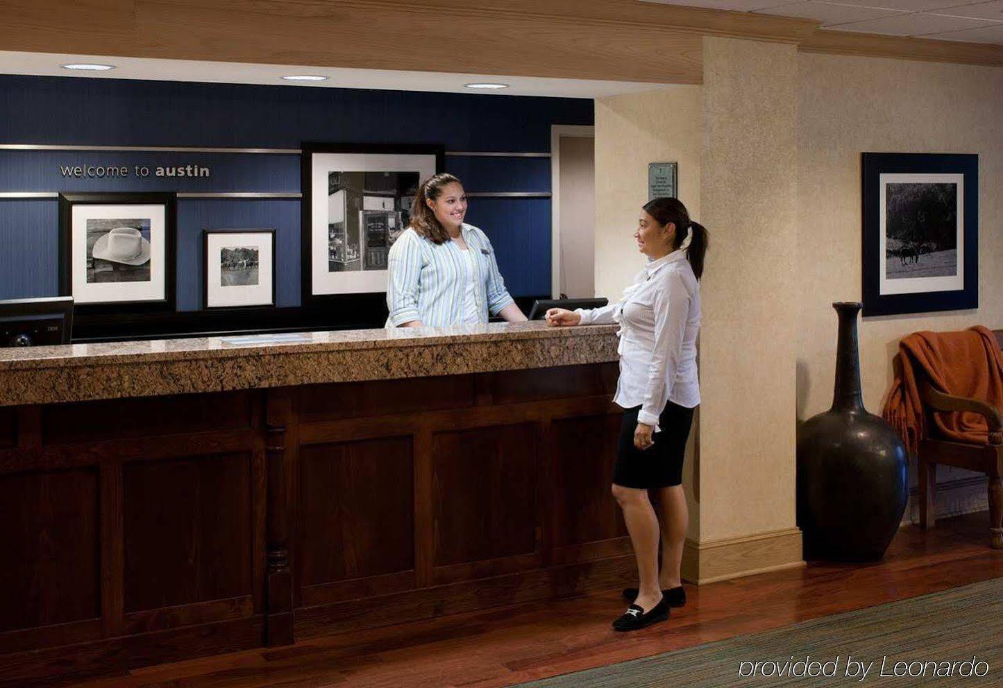 Hampton Inn Austin Nw Near The Domain Extérieur photo